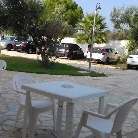 Frühstückspension - A Due Passi Dal Mare Del Salento Giurdignano